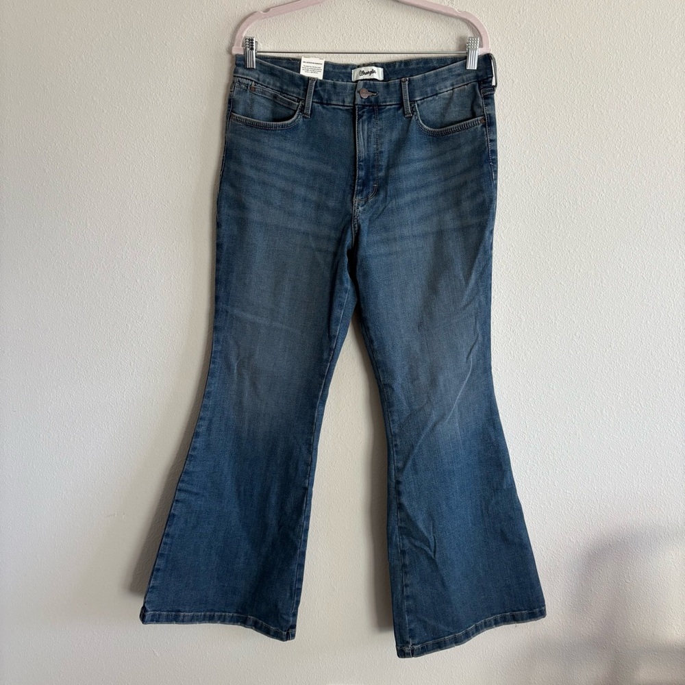 Wrangler Women's High-Rise Dark Blue Flare Jeans - Picture 4 of 7